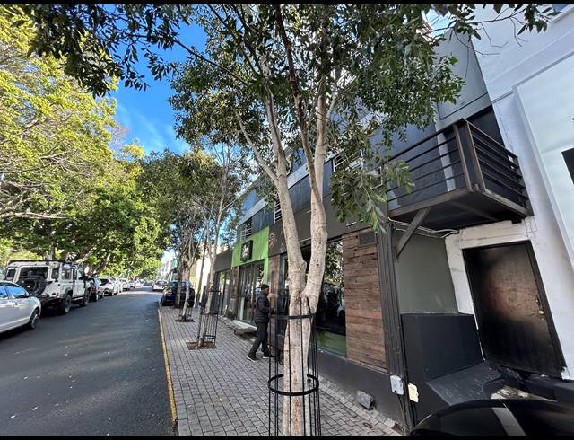 139M² BUILDING TO LET IN CAPE TOWN CITY CENTRE